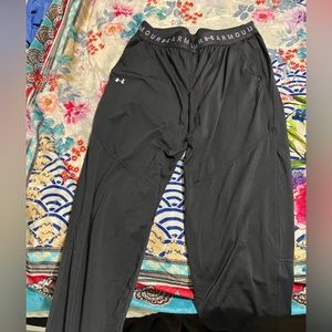 Black under armor joggers